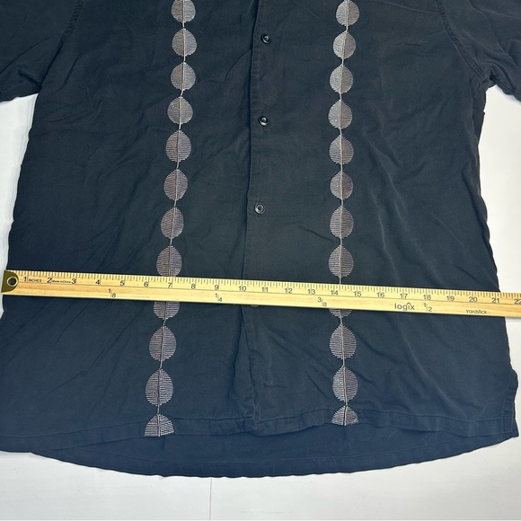 Vintage Silk 100% Silk Dark Grey Embroidered‎ Button Up Shirt Size XL - Picture 3 of 5